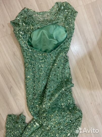 Вечернее платье в пол