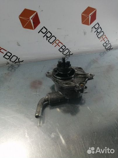 Насос вакуумный Mercedes E-Class W210 OM611 2.2