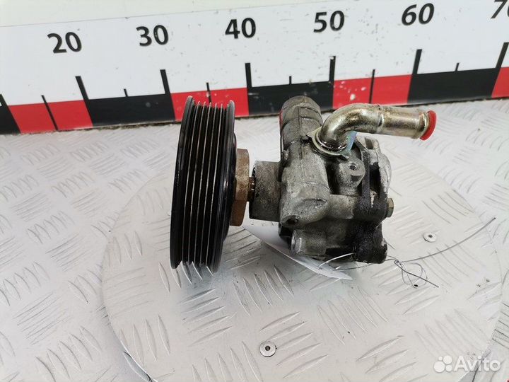 Насос для Volkswagen Golf 4