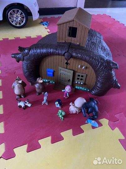 Домик медведя из маша и медведь