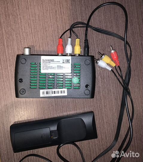 Ресивер цифровой телевизионный приемник Sunwind