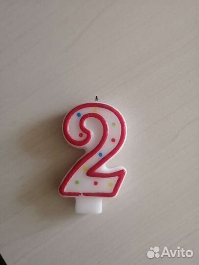 Свеча цифра 2