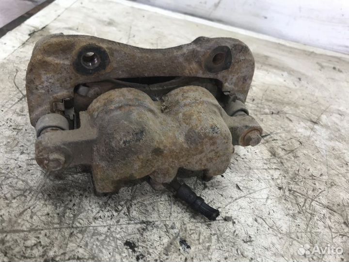 Суппорт тормозной передний правый Great Wall Sokol