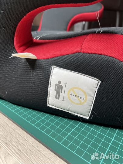 Автокресло бустер