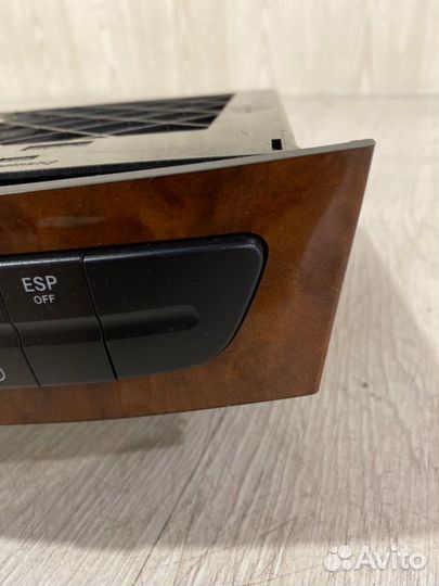 CD-Чейнджер Mercedes Benz E280 W211 M272.943 2006