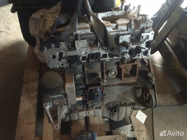 Двигатель Мерседес 2.2CDI