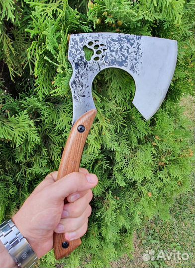 Топор туристический