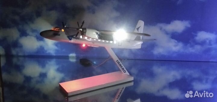 Модель самолета Ан-24 Ираэро