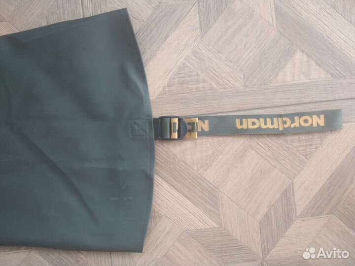 Болотные сапоги