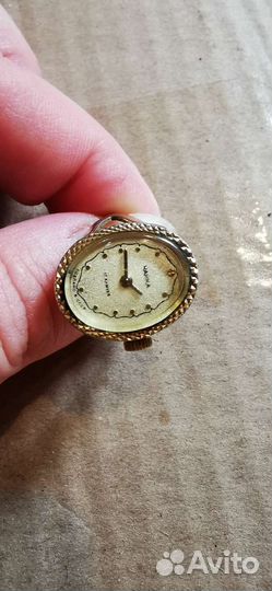 Часы - перстень