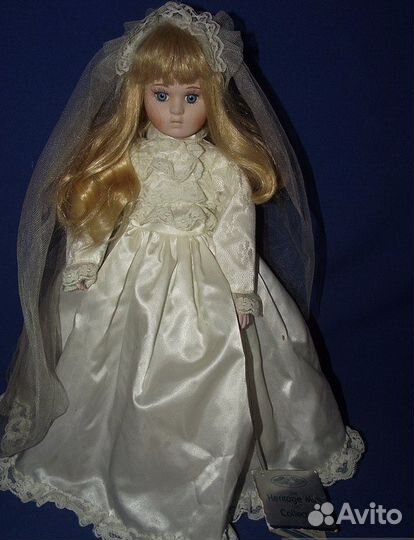 Винтажная фарфоровая кукла невеста