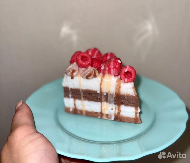 Кусочек тортика из мыла