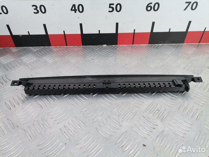 Стоп-сигнал seat Alhambra рест. 2004 5L0945097