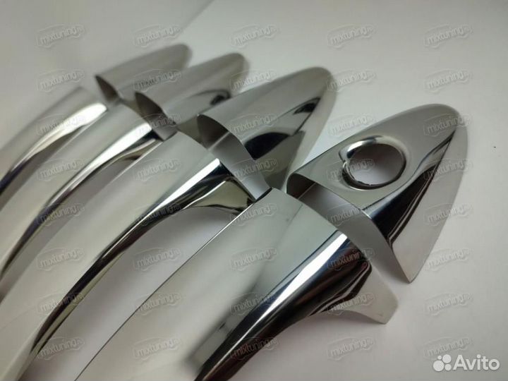 Накладки на дверные ручки Ford Fiesta 2009-2017