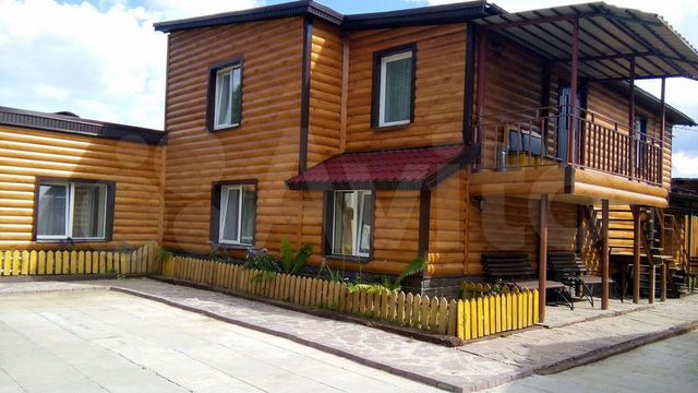 Коттедж 300 м² на участке 10 сот.