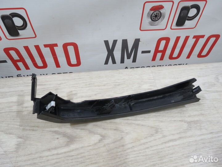 Накладка торпедо Mitsubishi Outlander XL