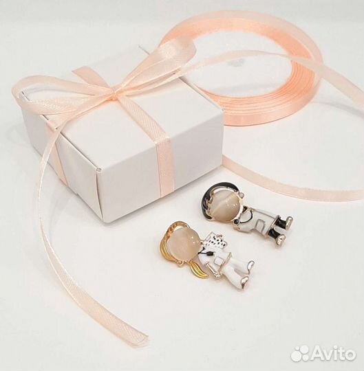 Брошь для врача или медсестры (подарочная коробка)