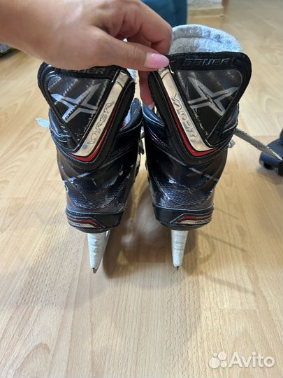 Хоккейные коньки bauer