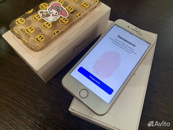 Продам iPhone 8 64gb