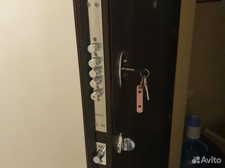 Вскрытие дверей, замена личинок,замена замков