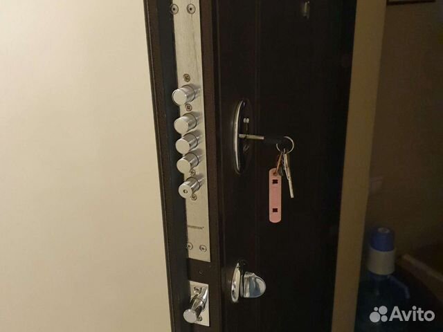 Вскрытие дверей, замена личинок,замена замков