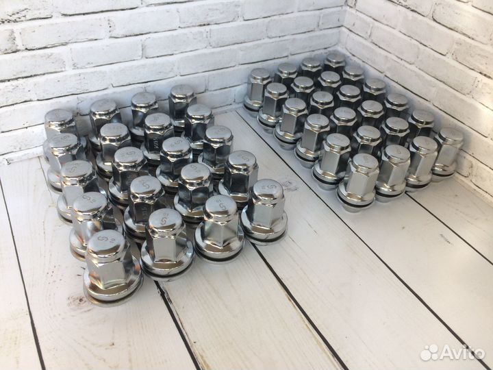 Гайки Land Cruiser / Lexus GX, LX