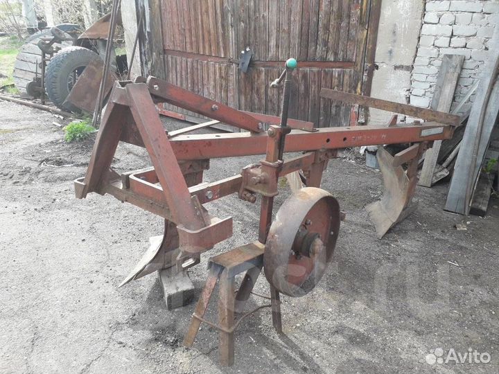 Плуг Одессапочвомаш ПЛН 3-35, 1986