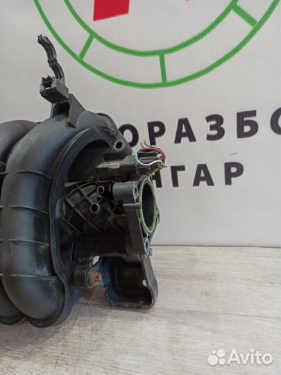 Коллектор впускной Mitsubishi Colt Z34A 4A90 2005