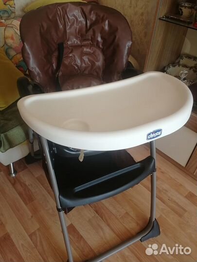 Детский стульчик для кормления chicco