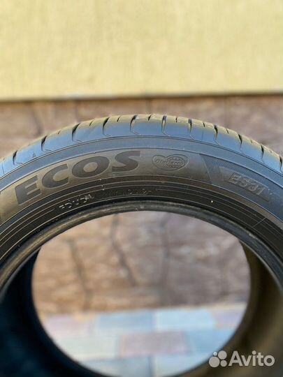 Yokohama BluEarth Ecos ES31 215/55 R16