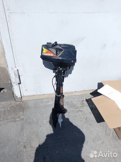 Лодочные моторы бу 3.6