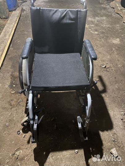 Коляска инвалидная