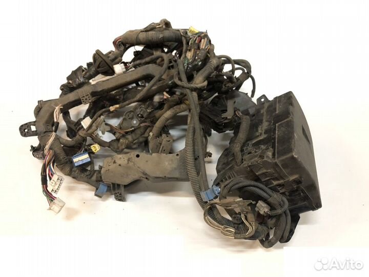 Toyota Corolla E15 королла Проводка Подкапотная