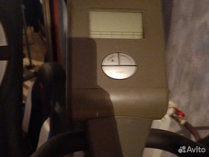 Эллиптический тренажер torneo