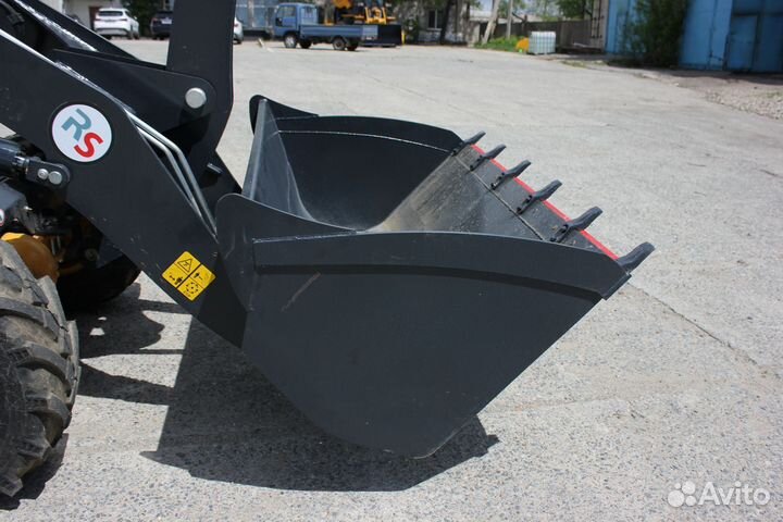 Фронтальный погрузчик Redstar 200, 2023