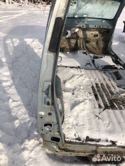 Крыло заднее левое Peugeot Partner