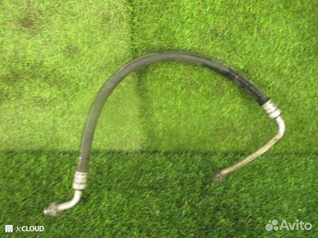 Шланг кондиционера на honda mobilio spike GK2 L15A