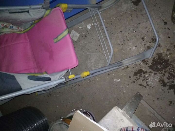 Санки -коляски,синие и розовые