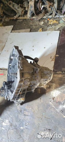 МКПП (механическая коробка переключения передач) I