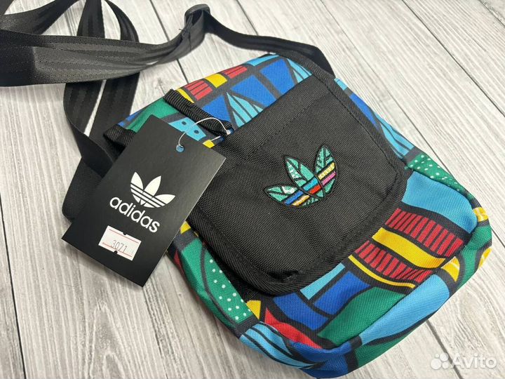 Сумка Adidas через плечо