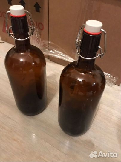 Бутылка с крышкой