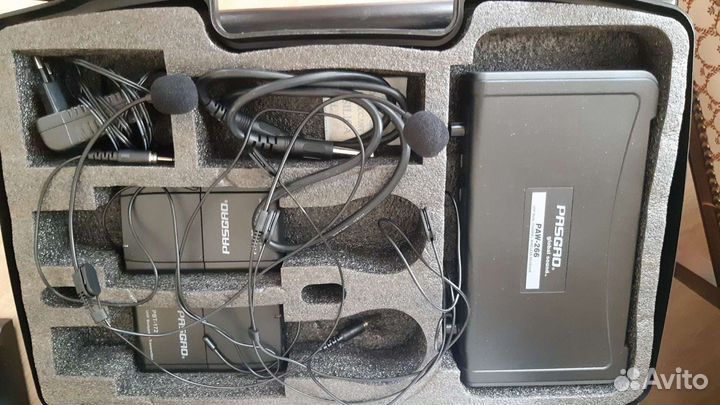 Головной микрофон