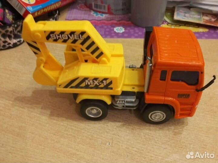 Игрушки для мальчика