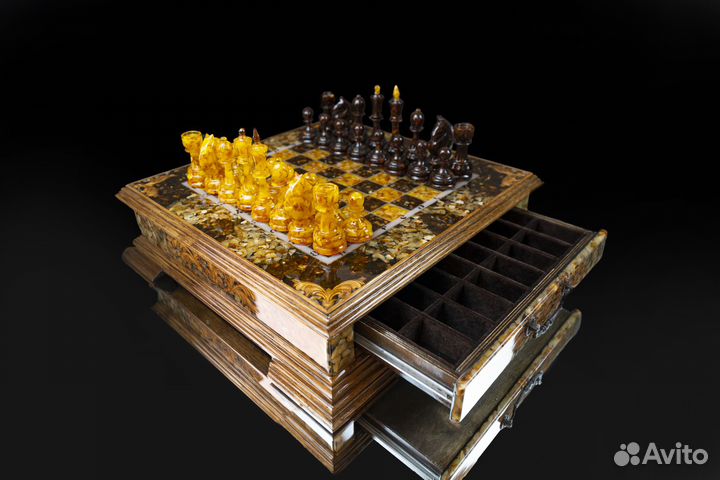 Янтарь.Шахматы из янтаря Арт.#0019