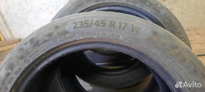 Continental PremiumContact 6 235/45 R17 94W