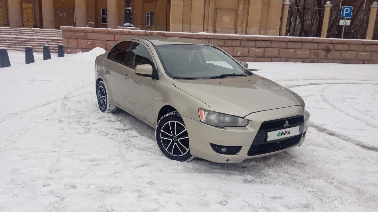 Mitsubishi Lancer: фото владельца