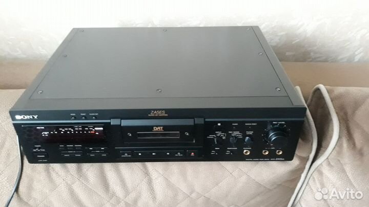 Стерео система Sony серии ES.Дека Teac A-640