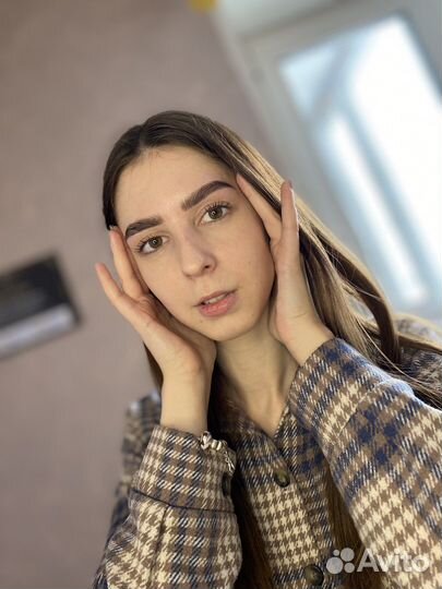 Оформление и окрашивание бровей