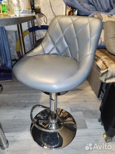 Барный стул