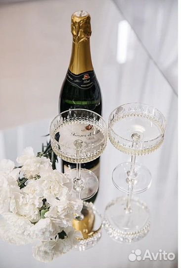 Хрустальные бокалы для шампанского новые 2шт